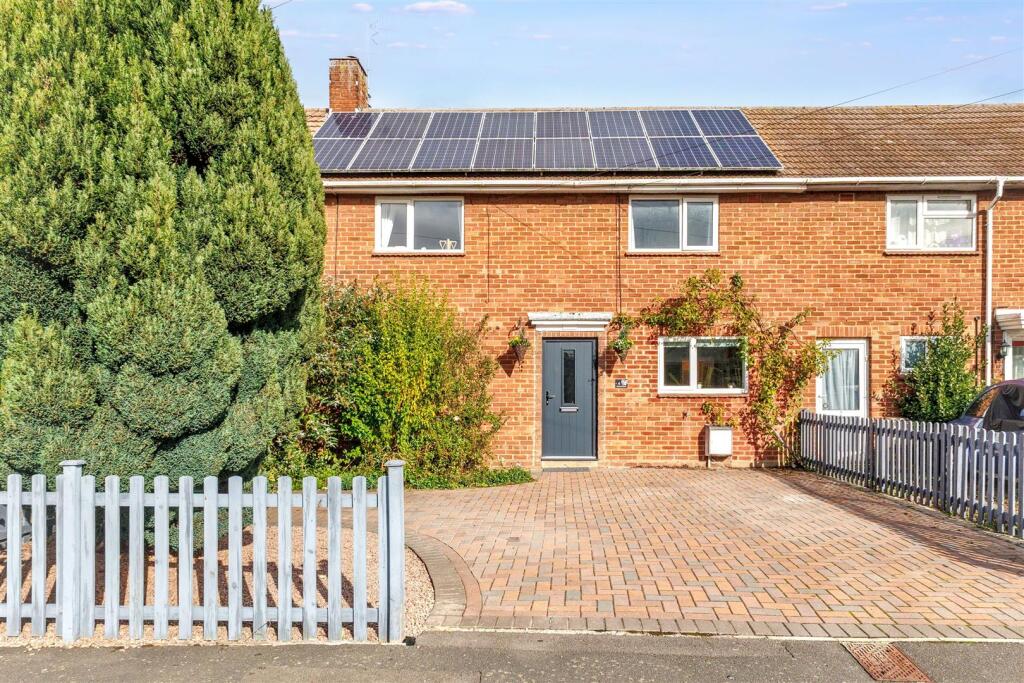 Main image of property: Charles Close, Evesham