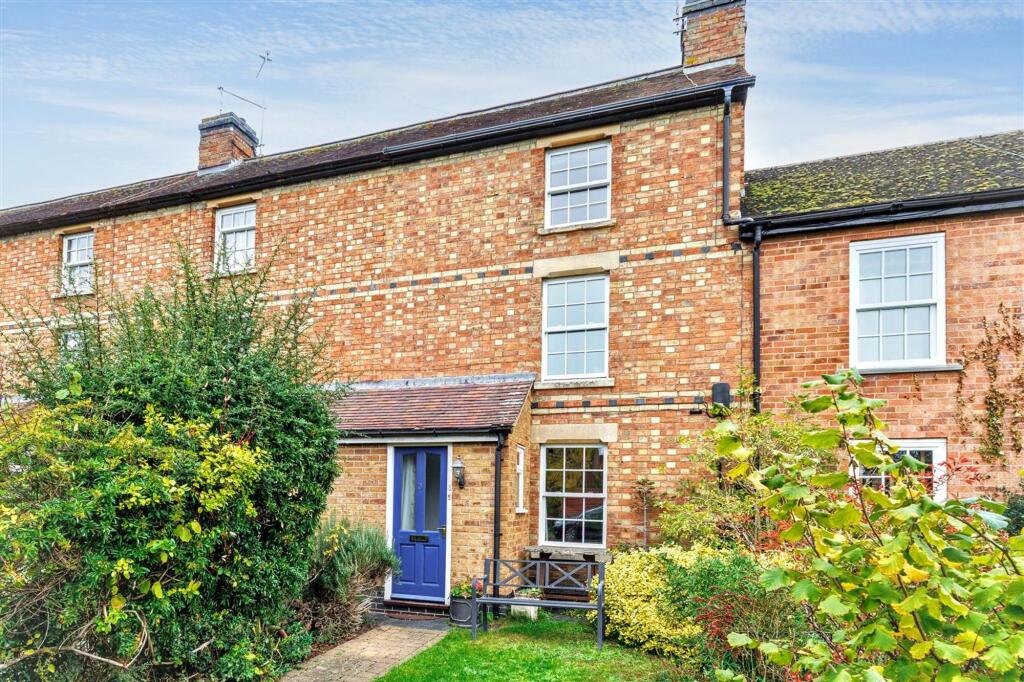 Main image of property: Masons Ryde, Pershore, WR10