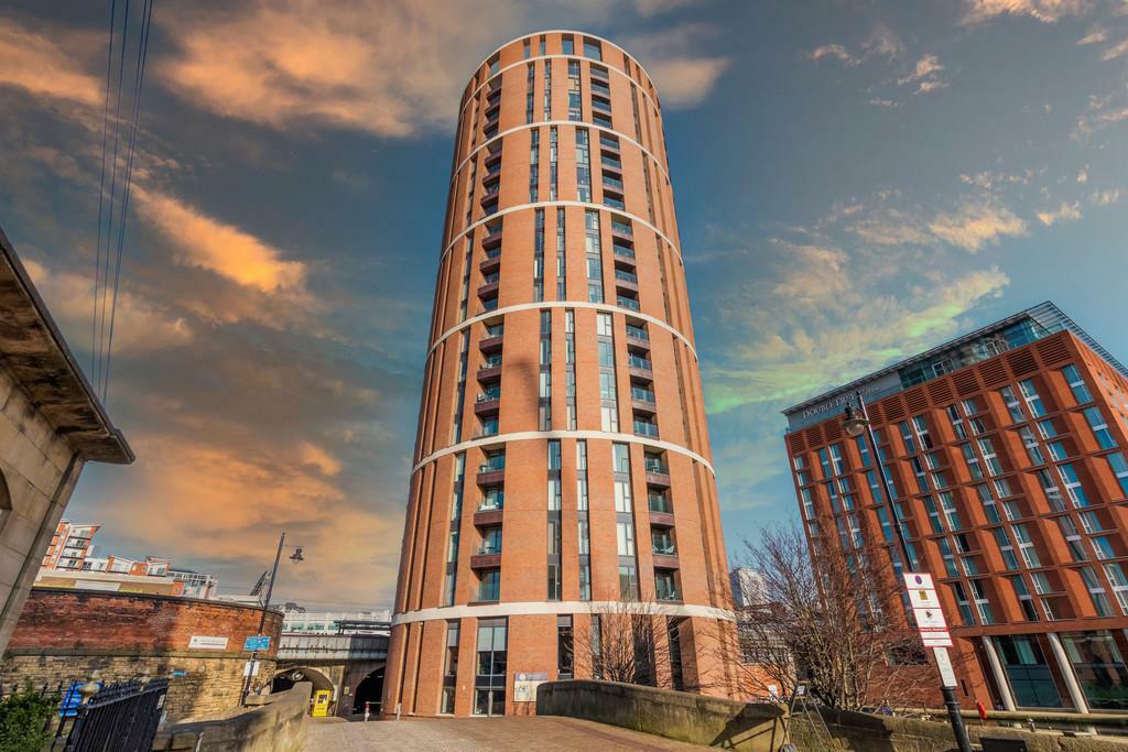 Main image of property: Wharf Approach, LEEDS