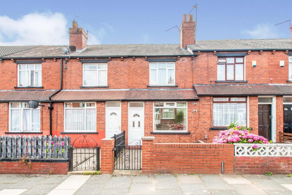 Main image of property: Woodlea Mount, LEEDS