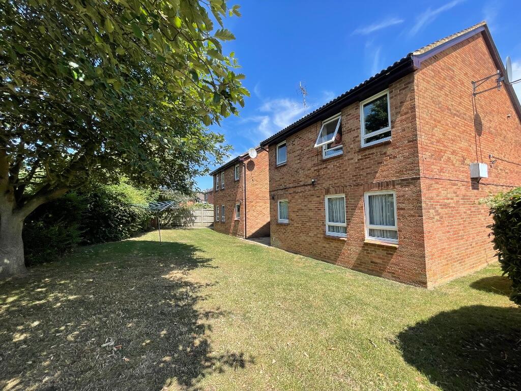 Main image of property: Broadway, Silver End