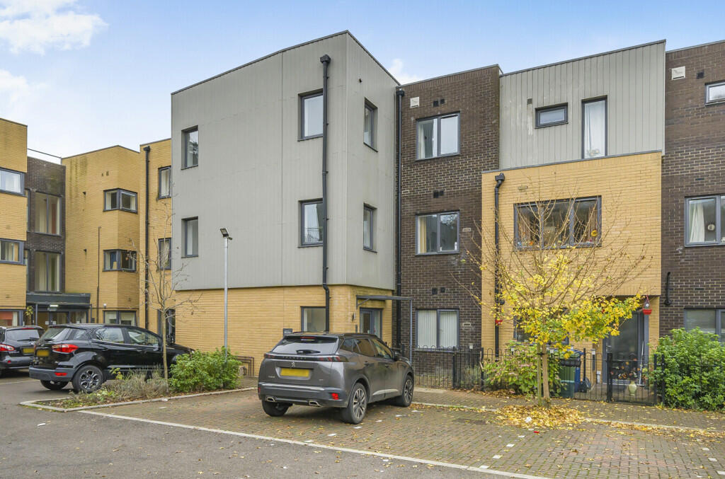 Main image of property: David Steel Close, Headington, Oxford