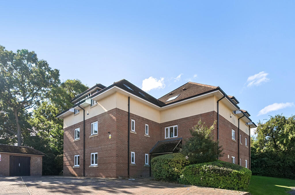 Main image of property: Upper Meadow, Headington, Oxford