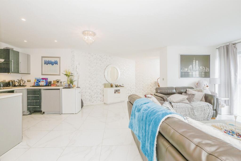 Main image of property: Churchill Way, CARDIFF