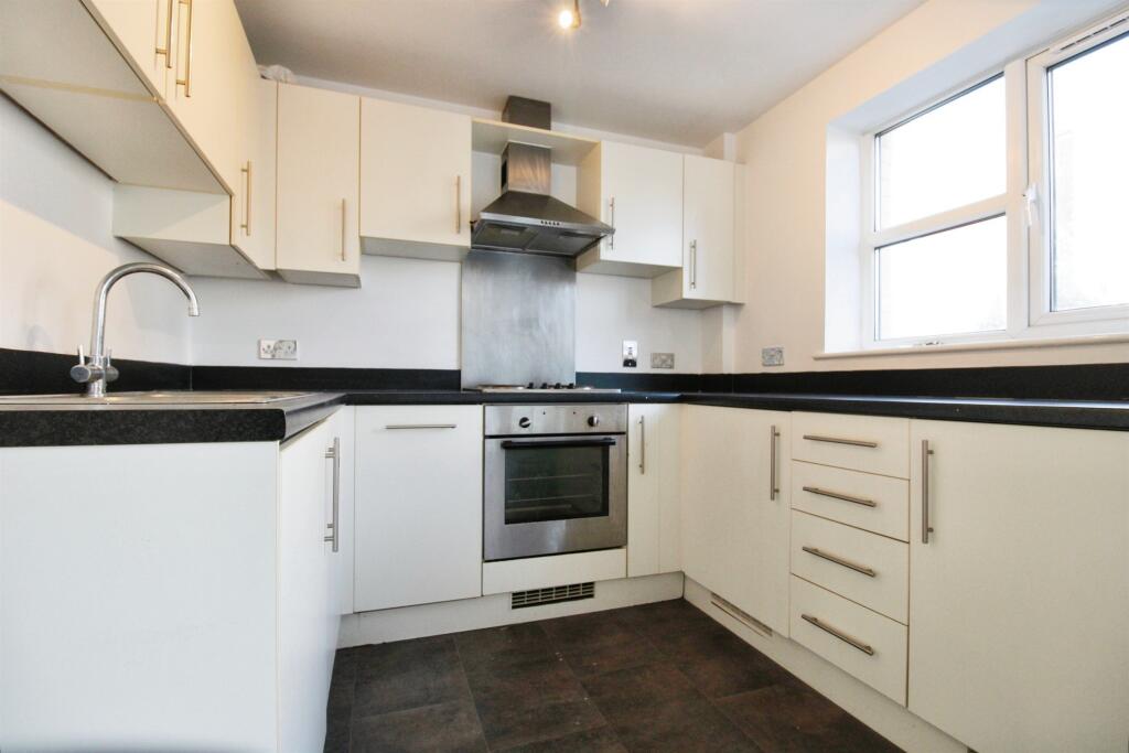 Main image of property: Overstone Court, Cardiff Bay, Cardiff