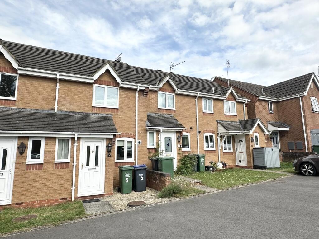 Main image of property: Collen Close, CHIPPENHAM