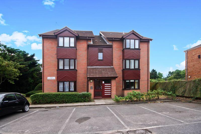 Studio flat for sale in Pentland Place, Northolt, UB5