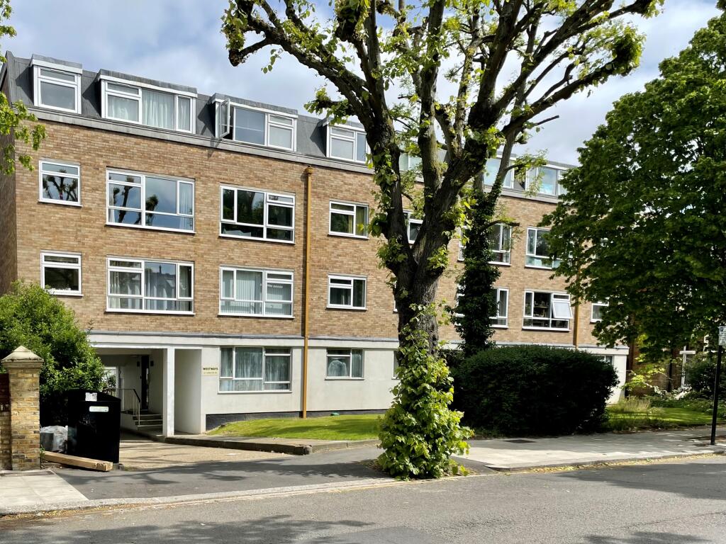 Main image of property: 43 Hamilton Road, Ealing