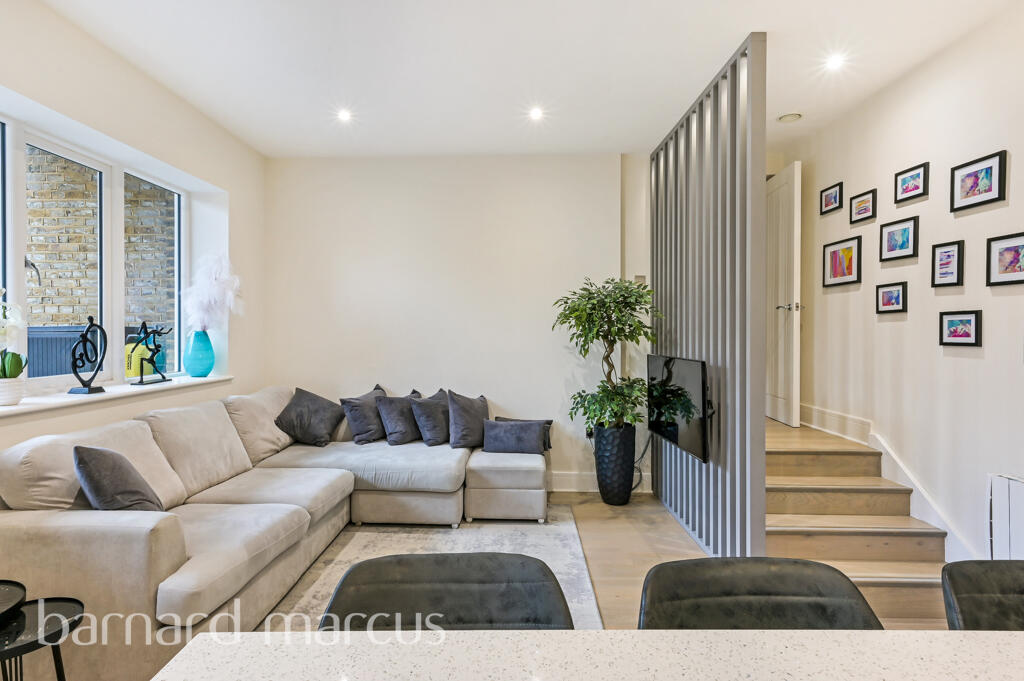 Main image of property: The Broadway, LONDON