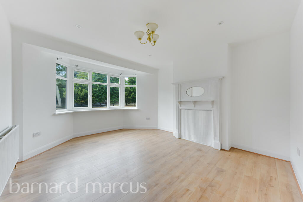 Main image of property: Gunnersbury Avenue, Acton