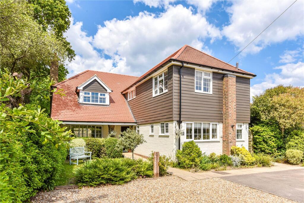 Main image of property: Chaffinch Close, Birdham, Chichester, PO20