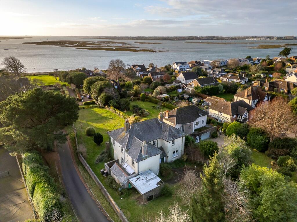 5 bedroom detached house for sale in Warblington Road, Emsworth, PO10