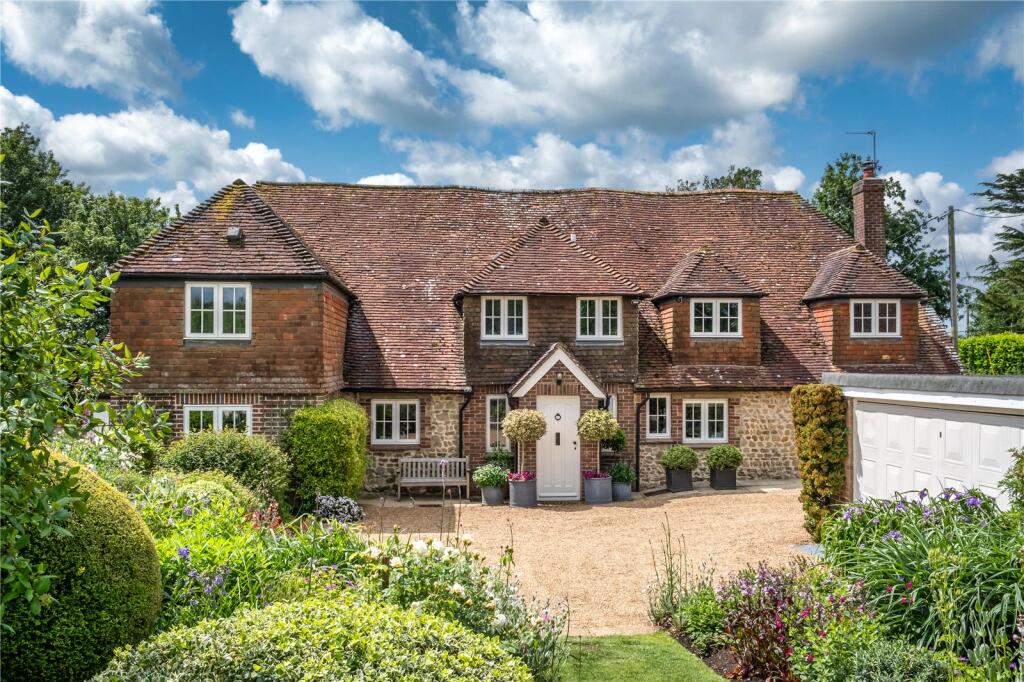 Main image of property: Midhurst Road, Petersfield, Hampshire, GU31