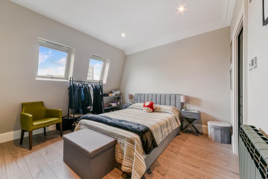 Additional property image - High Street, BROMLEY