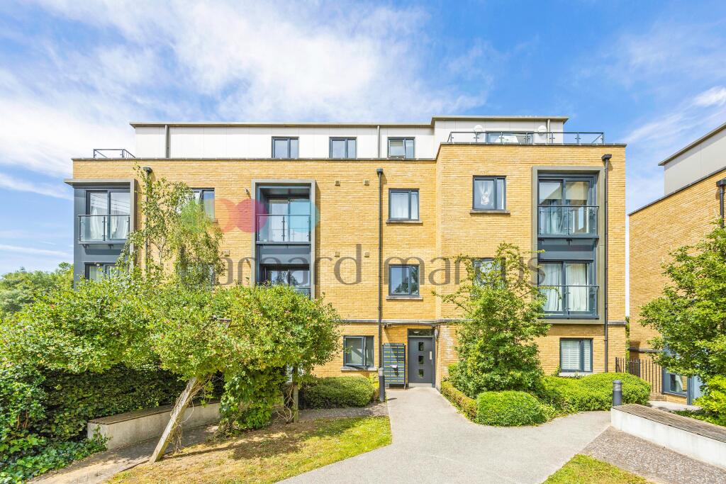 Main image of property: 137 Sanderstead Hill, South Croydon
