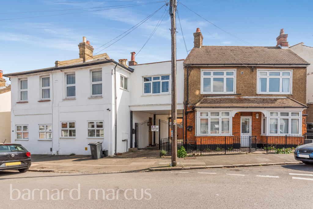 Main image of property: Sanderstead Road, SOUTH CROYDON
