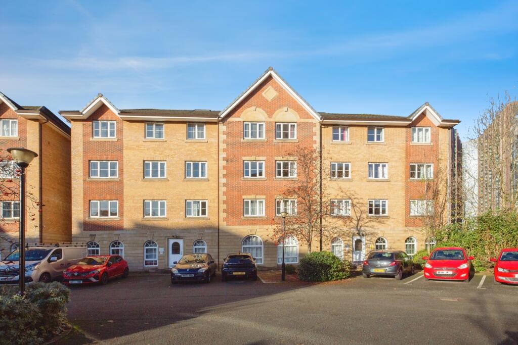 Main image of property: Labrador Quay, Salford, M50