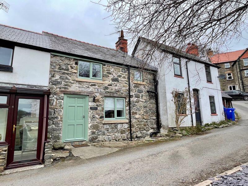 Main image of property: Glyndwr Terrace, Corwen