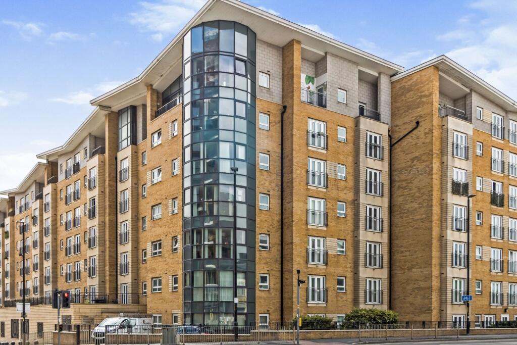 Main image of property: Middlewood Street, Salford, Greater Manchester, M5