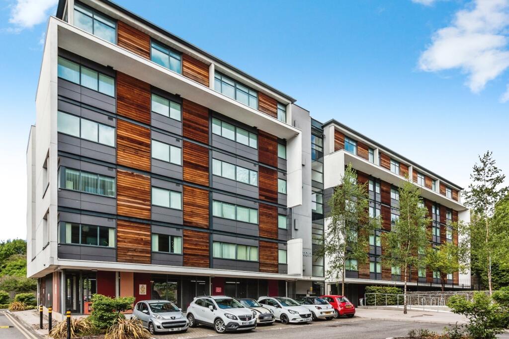 Main image of property: Broadway, Salford, Greater Manchester, M50