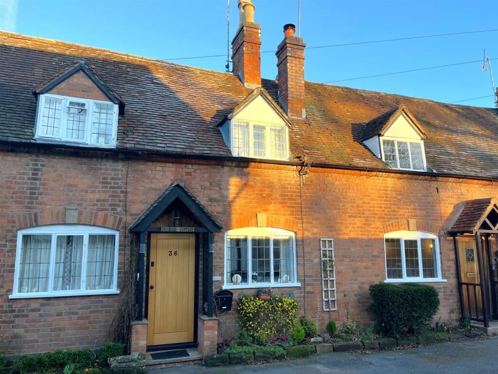 2 bedroom house for sale in Bridge End, Warwick, CV34