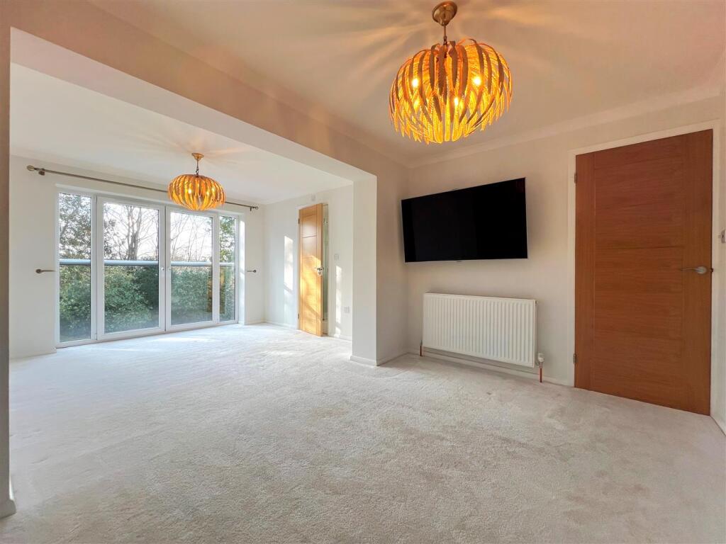 Additional property image - Chance Fields, Radford Semele, Leamington Spa