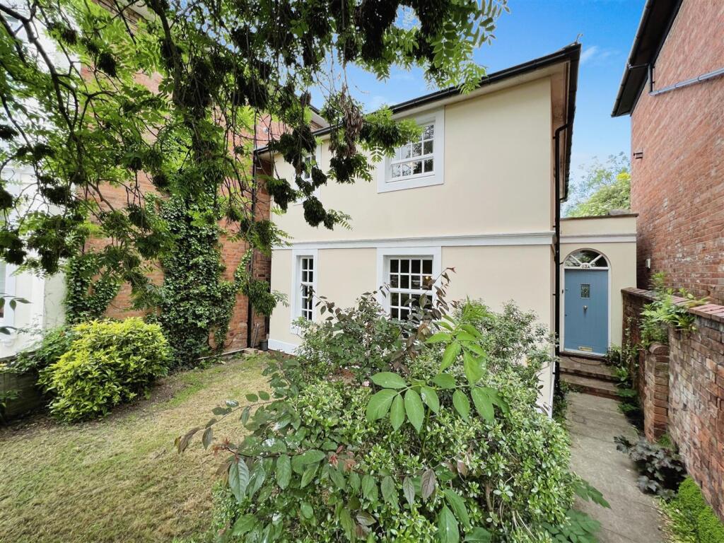 Main image of property: Russell Terrace, Leamington Spa