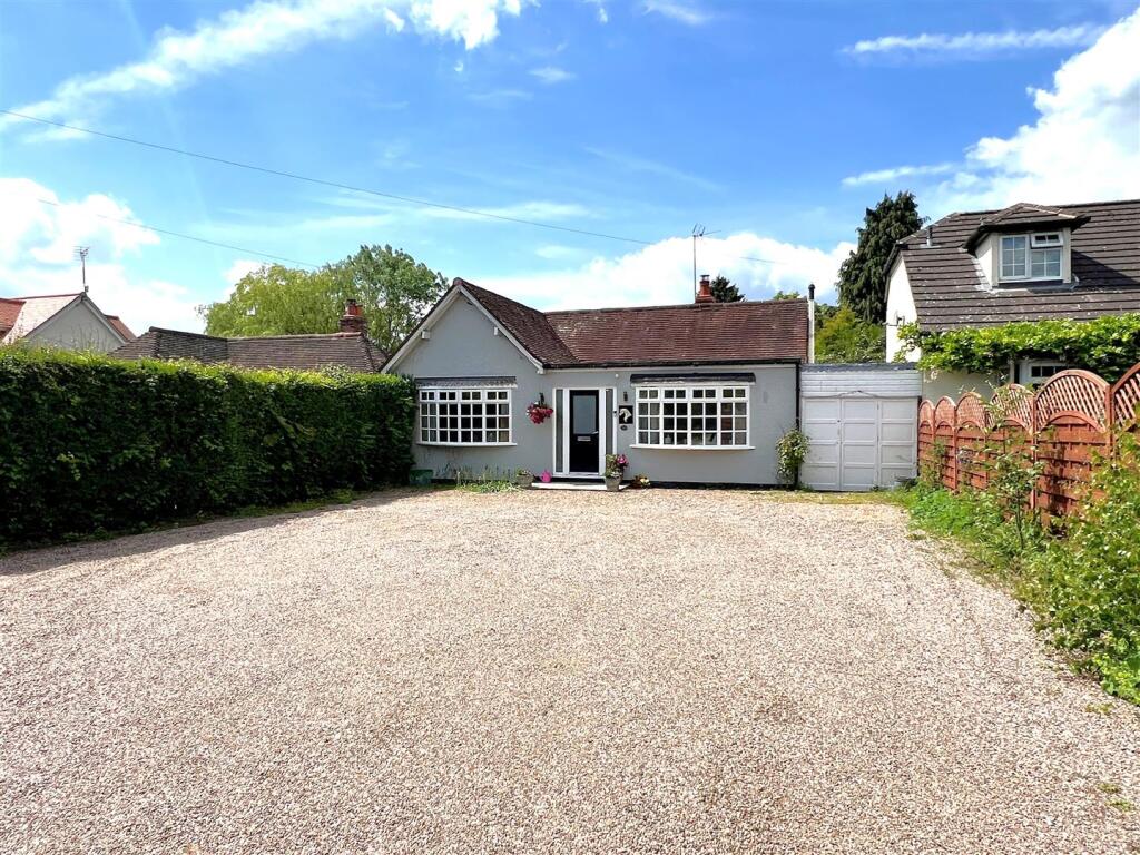 Main image of property: Station Road, Hatton, Warwick