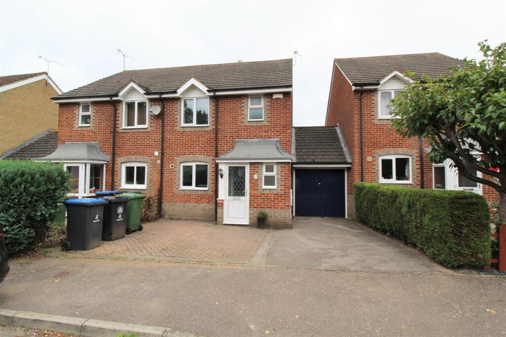 Main image of property: Birdhaven Close, Lighthorne Heath