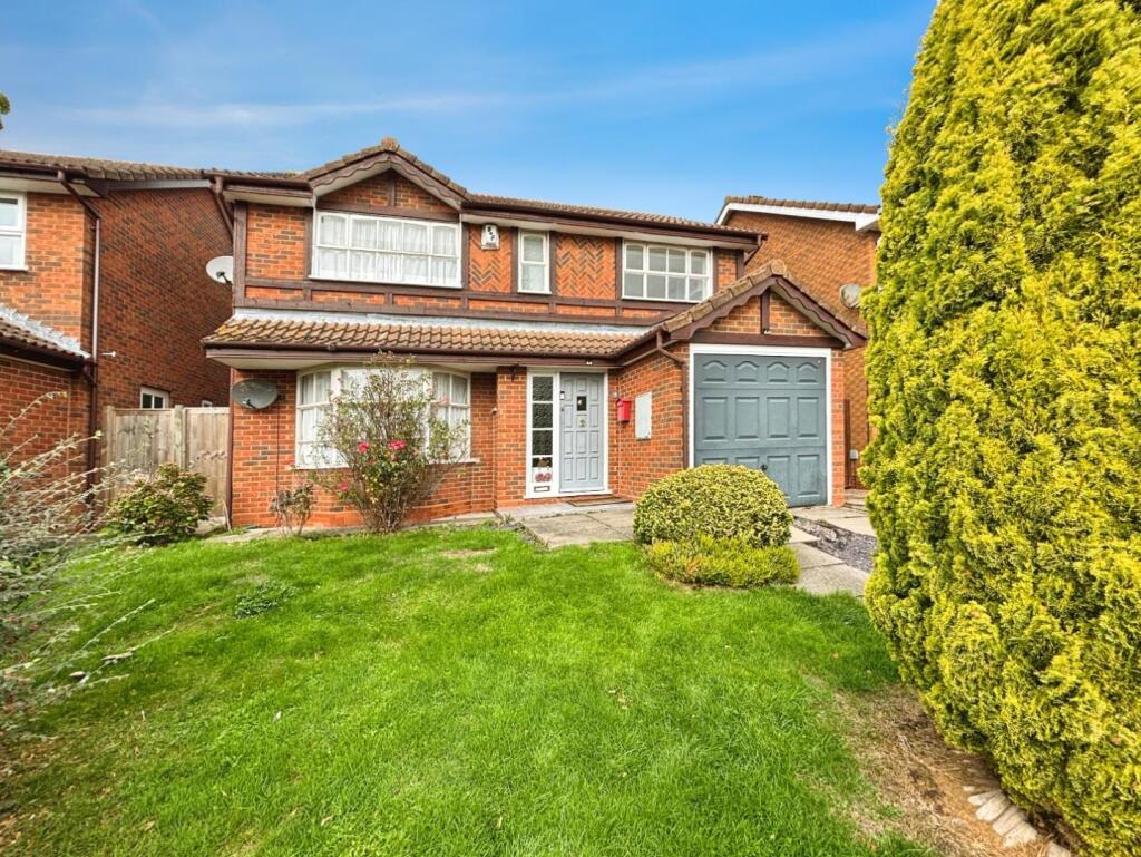 Main image of property: Broadmeadow Lane, Stratford-upon-Avon