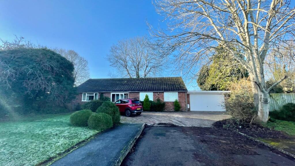 Main image of property: Swanfold, Wilmcote