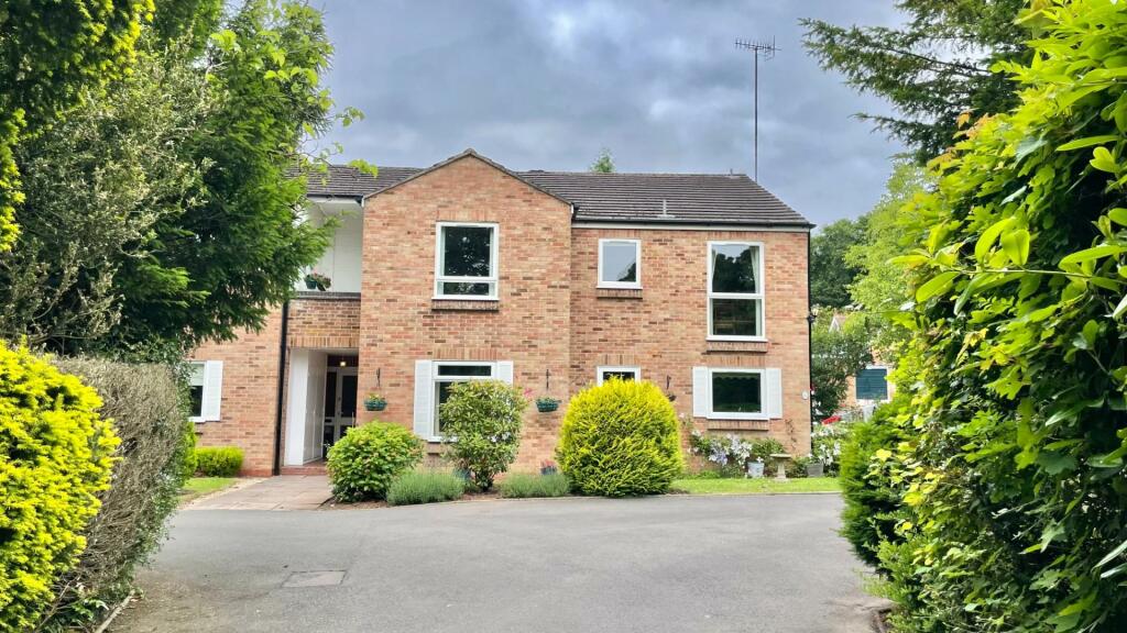 3 bedroom apartment for sale in Road, StratforduponAvon, CV37