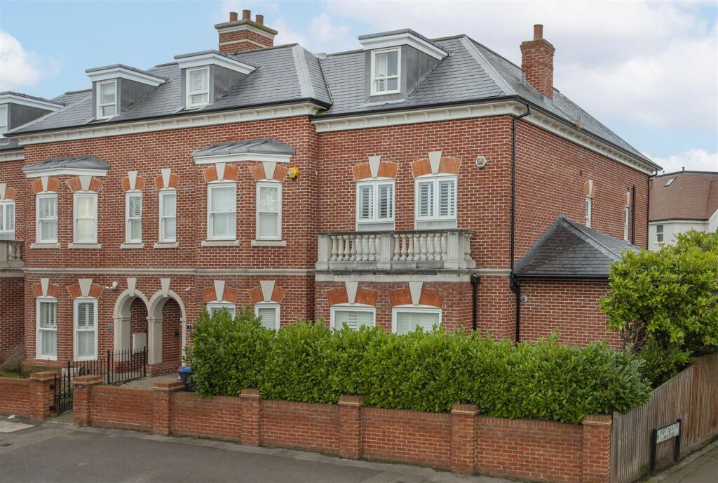 Main image of property: Portsmouth Avenue, Thames Ditton
