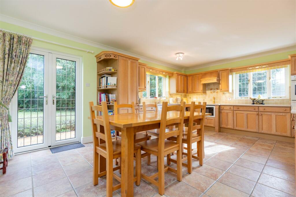 Additional image 19 of Walton Way, Wellesbourne