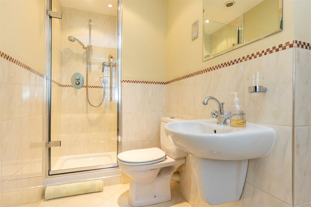 Additional image 11 of Walton Way, Wellesbourne