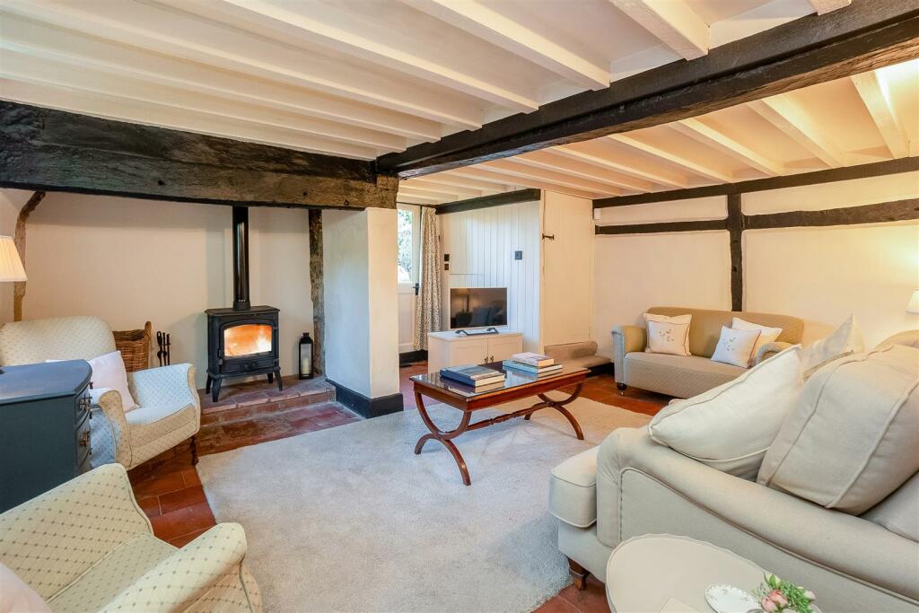 Additional property image - Toad Cottage, Church Lane, Barford