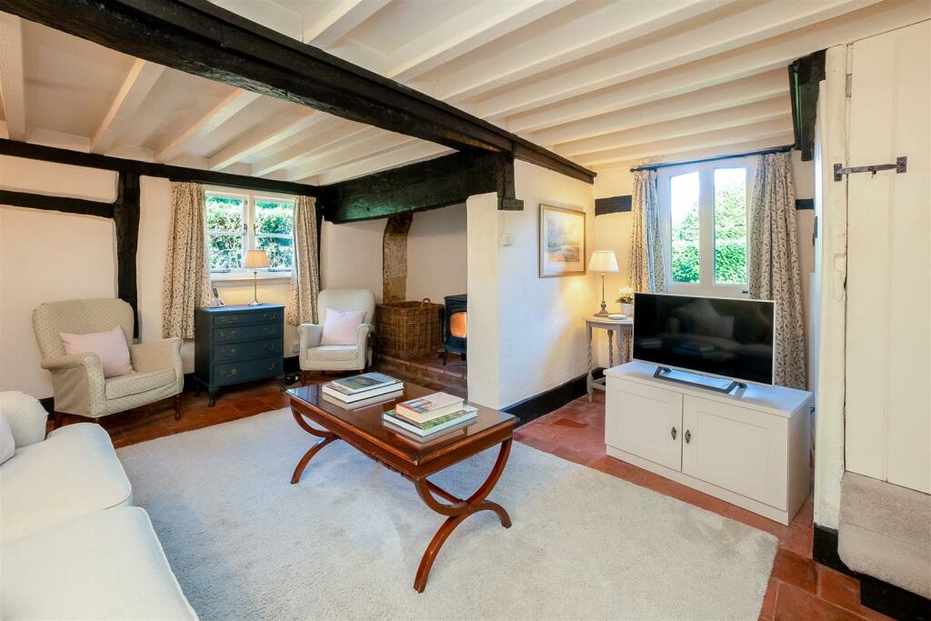 Additional property image - Toad Cottage, Church Lane, Barford
