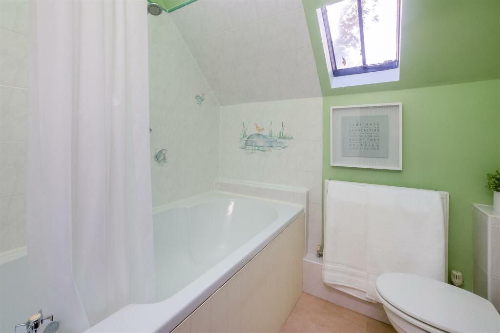 Additional property image - Toad Cottage, Church Lane, Barford