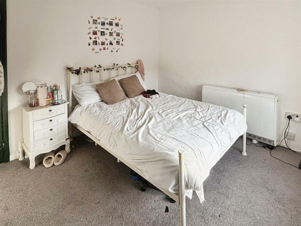 Additional property image - Southam Street, Kineton, Warwick