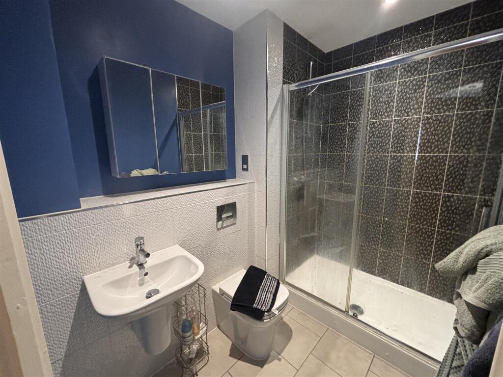 Additional property image - Ettington Road, Wellesbourne, Warwick
