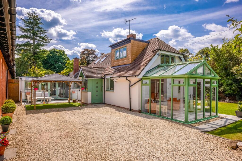 Main image of property: Moreton Paddox, Moreton Morrell