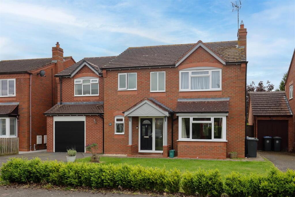 Main image of property: Frost Road, Wellesbourne, Warwick