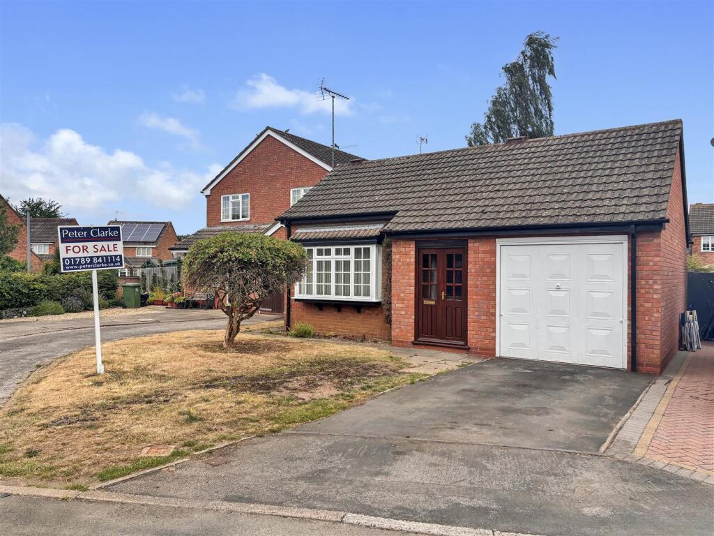 Main image of property: Lysander Close, Wellesbourne, Warwick