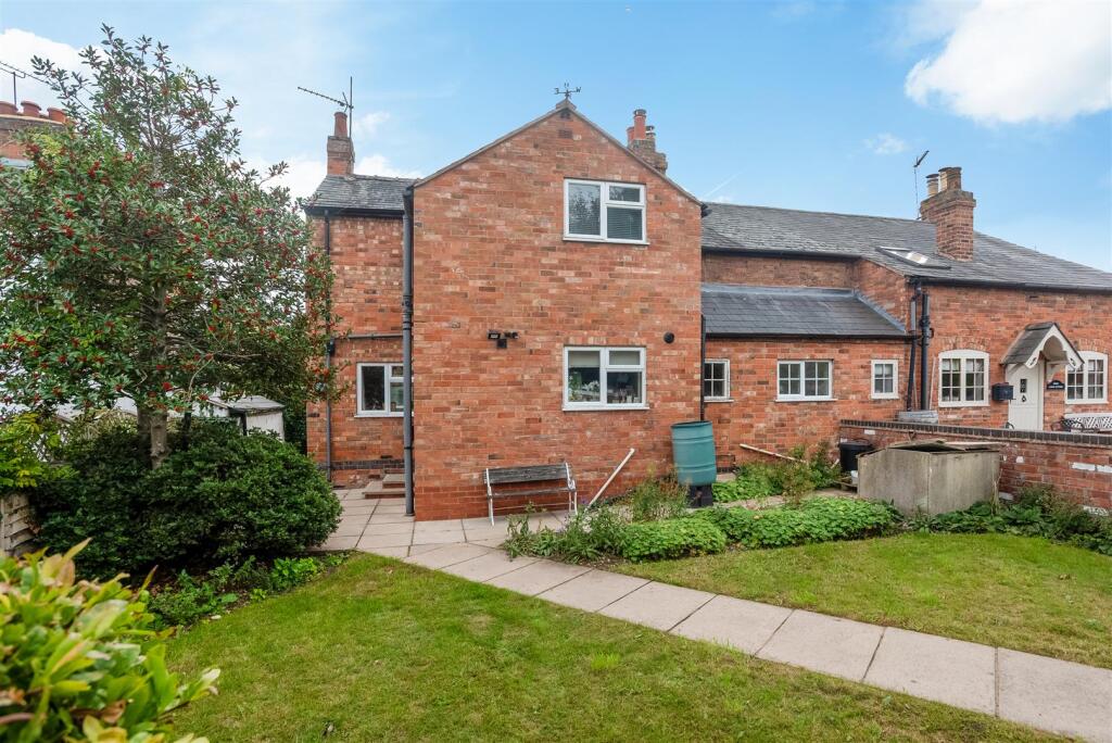 Main image of property: Lowes Lane, Wellesbourne