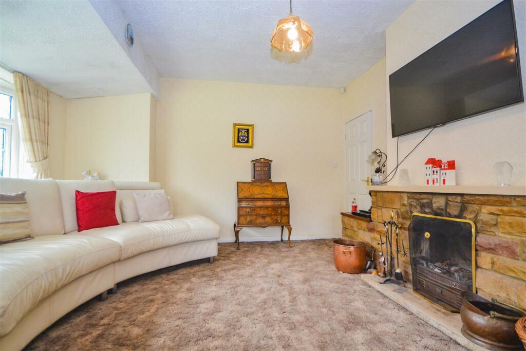 5 bedroom detached house for sale in 'Seaview', New Brotton, TS12