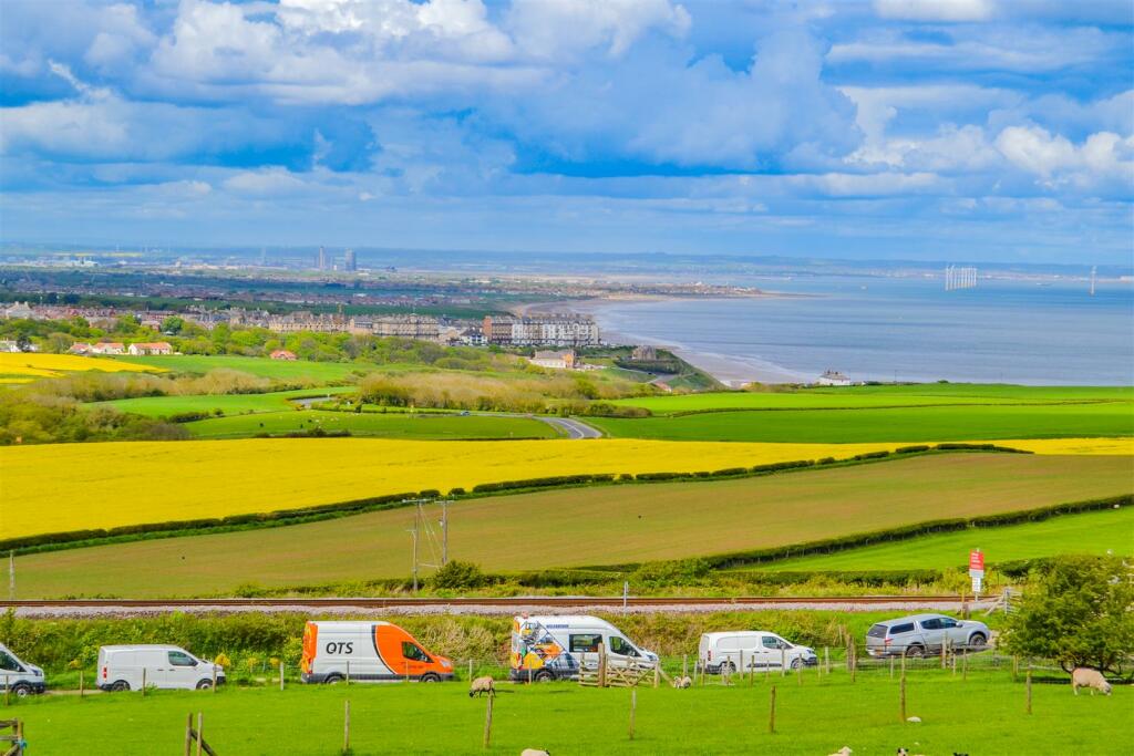 5 bedroom detached house for sale in 'Seaview', New Brotton, TS12