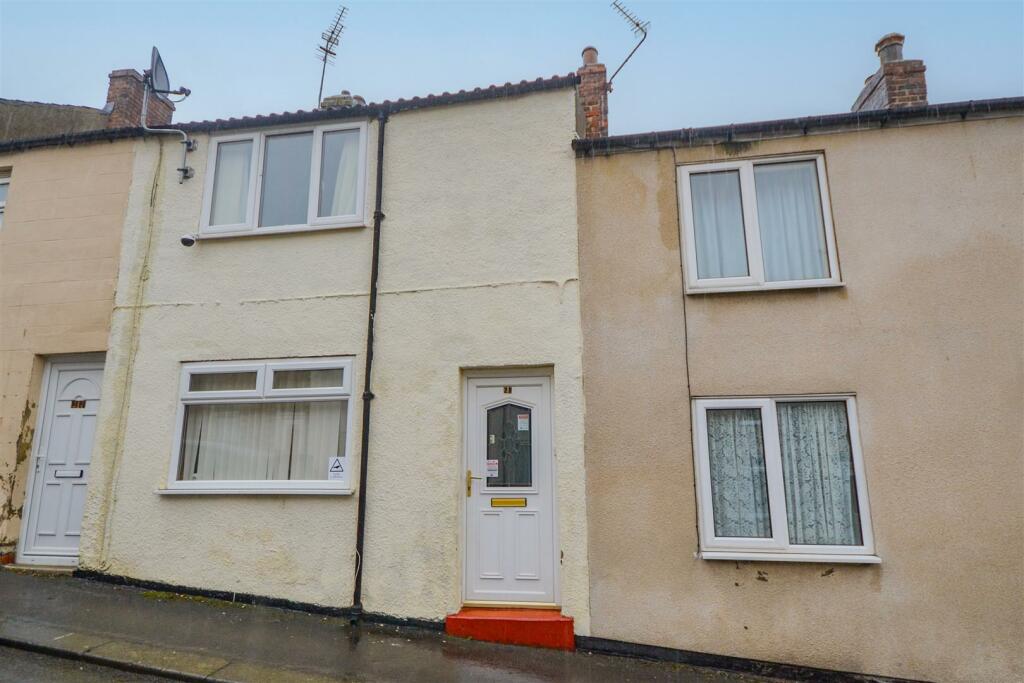 2 bedroom terraced house for sale in Gladstone Street, Loftus, Saltburn