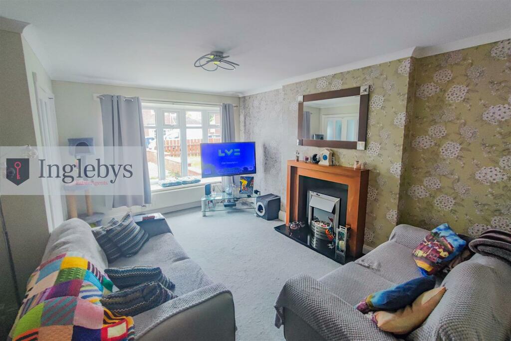 3 bedroom semidetached house for sale in York Road, Brotton, Saltburn