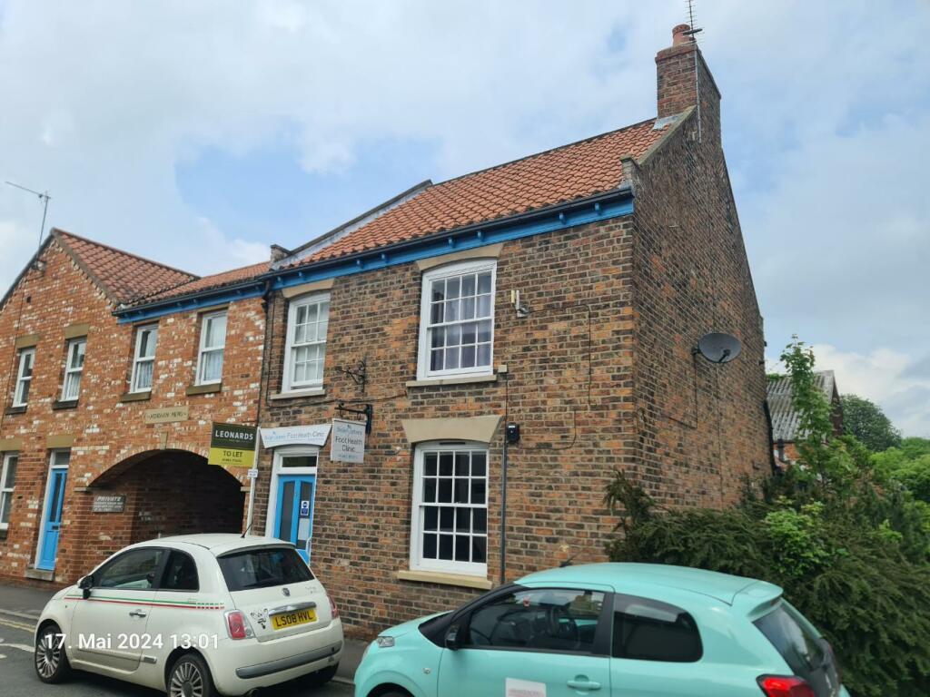 Commercial property for rent in Street, Hedon, Hull, HU12