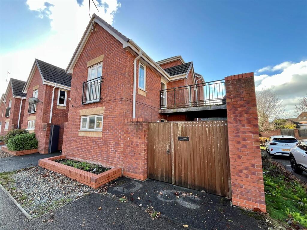 Main image of property: Thirlmere Way, Kingswood, Hull
